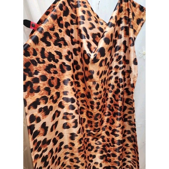 CHEETAH LEOPARD PRINT 60X40 WALL TAPESTRY HANGING DECORATION CAT ANIMAL PARTY - Picture 2 of 7